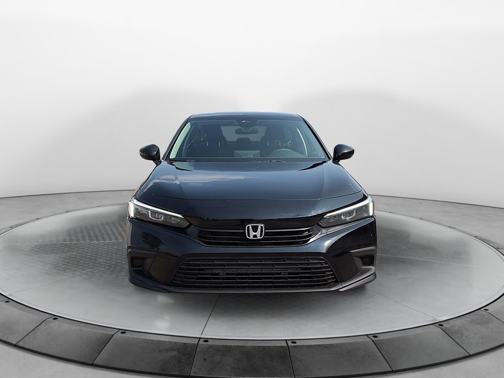 2022 Honda Civic Sedan LX in Chicoutimi, Quebec - 2 - w1024h768px