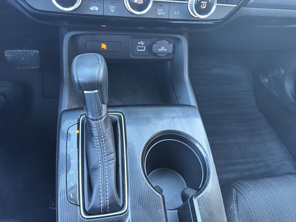 2022 Honda Civic Sedan in Sept-Îles, Quebec - 15 - w1024h768px