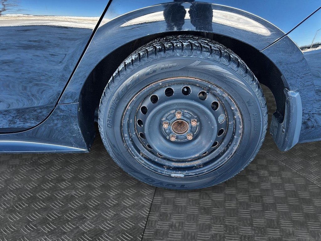 2022 Honda Civic Sedan in Sept-Îles, Quebec - 7 - w1024h768px