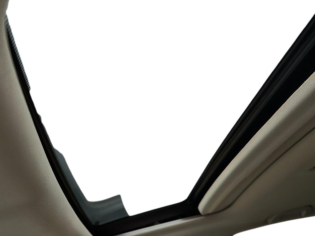 2014 Honda CR-V in Sept-Îles, Quebec - 16 - w1024h768px