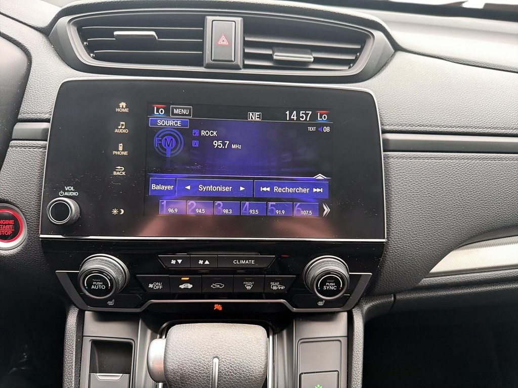 2018 Honda CR-V LX in Chicoutimi, Quebec - 14 - w1024h768px