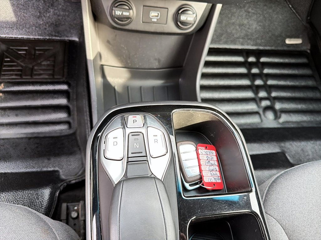 2021 Hyundai Ioniq Electric in Sept-Îles, Quebec - 14 - w1024h768px