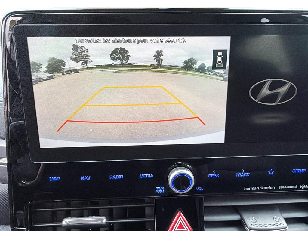 2020 Hyundai Ioniq Plug-In Hybrid in Baie-Comeau, Quebec - 16 - w1024h768px