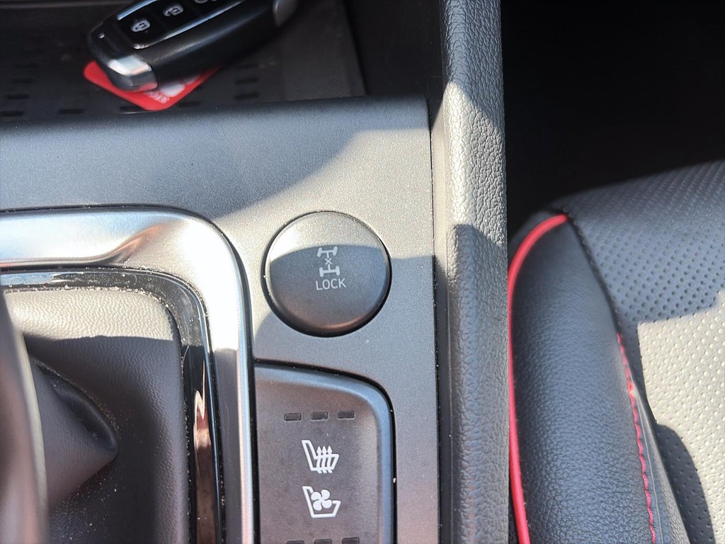 2023 Hyundai Kona in Jonquière, Quebec - 16 - w1024h768px