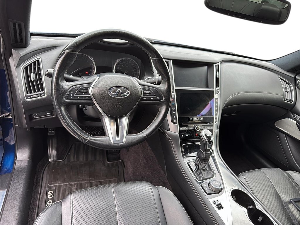 Infiniti Q60 3.0t 2017 à Chicoutimi, Québec - 10 - w1024h768px