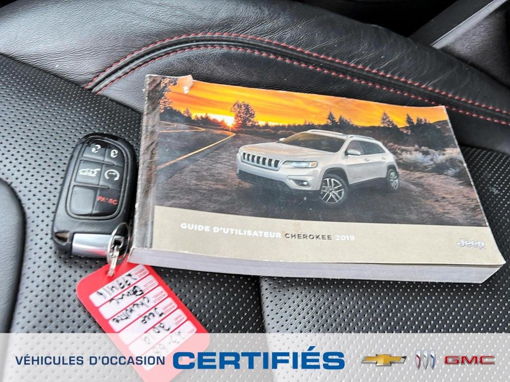 2019 Jeep Cherokee in Jonquière, Quebec - 17 - w1024h768px