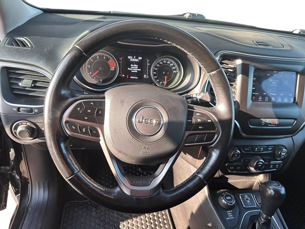 Jeep Cherokee  2020 à Sept-Îles, Québec - 11 - w1024h768px