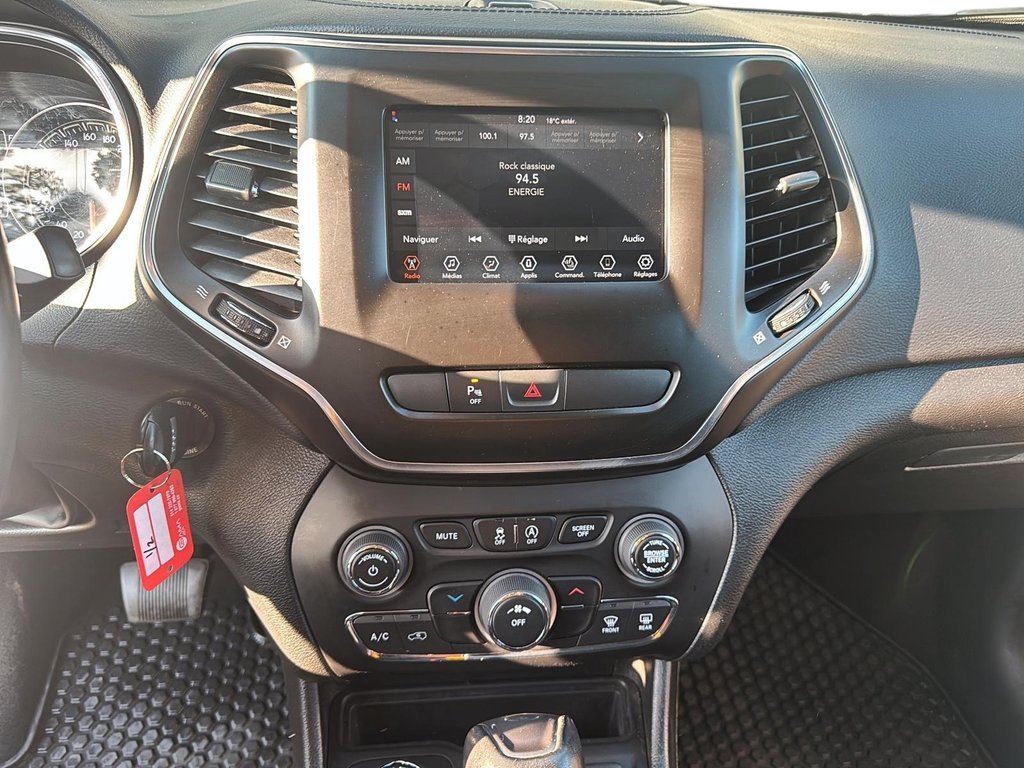 Jeep Cherokee  2020 à Sept-Îles, Québec - 13 - w1024h768px