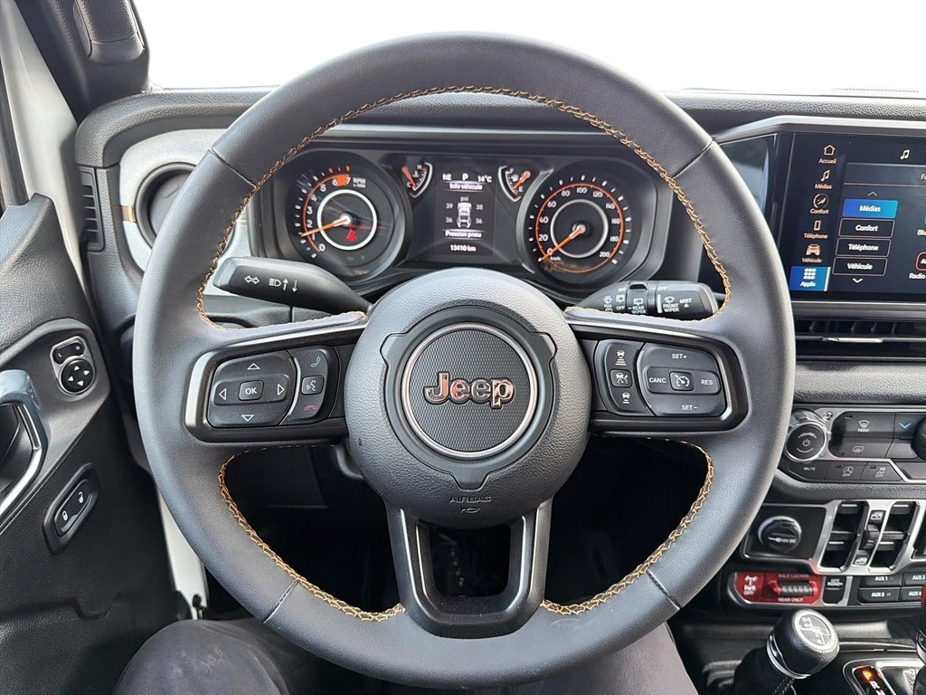 Jeep Wrangler  2024 à Sept-Îles, Québec - 12 - w1024h768px