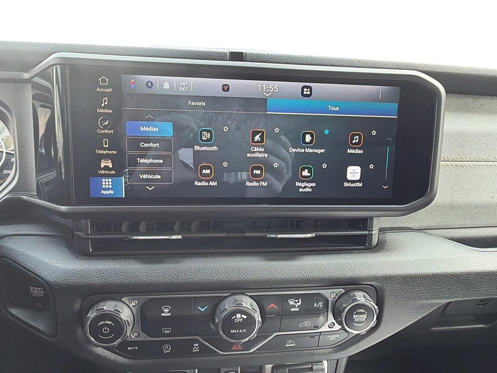 Jeep Wrangler  2024 à Sept-Îles, Québec - 14 - w1024h768px