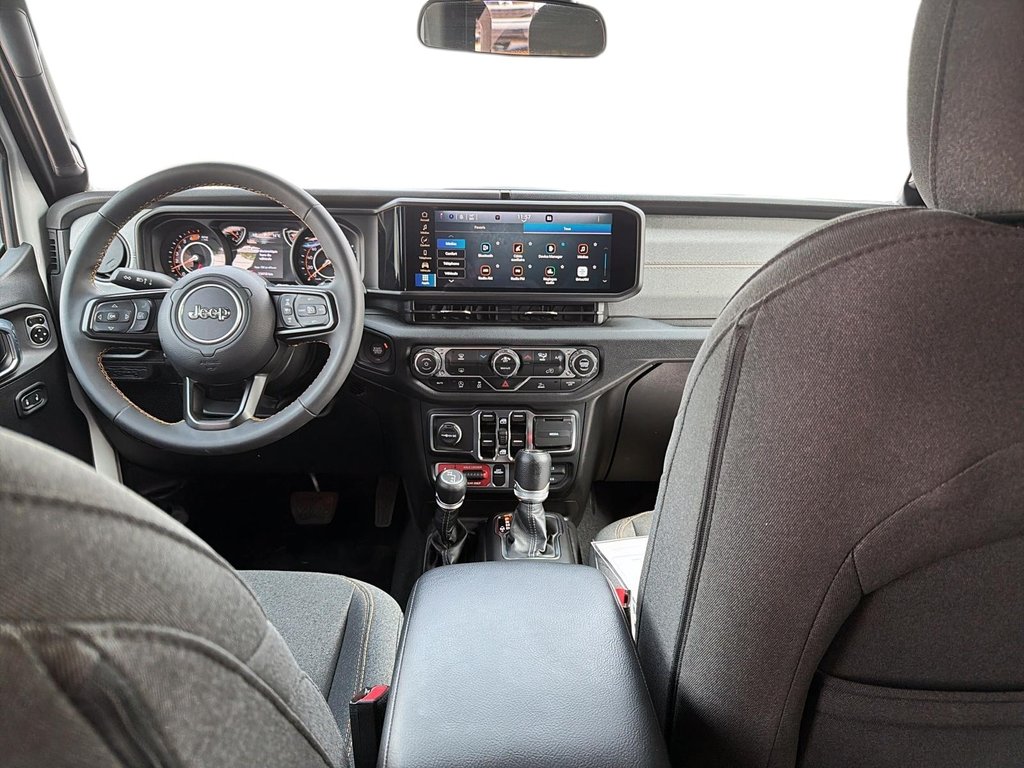 Jeep Wrangler  2024 à Sept-Îles, Québec - 19 - w1024h768px