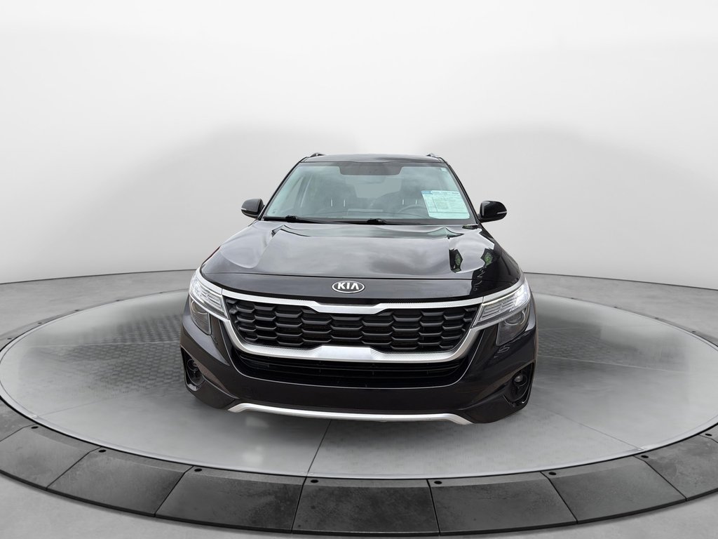 2021 Kia Seltos LX in Jonquière, Quebec - 2 - w1024h768px