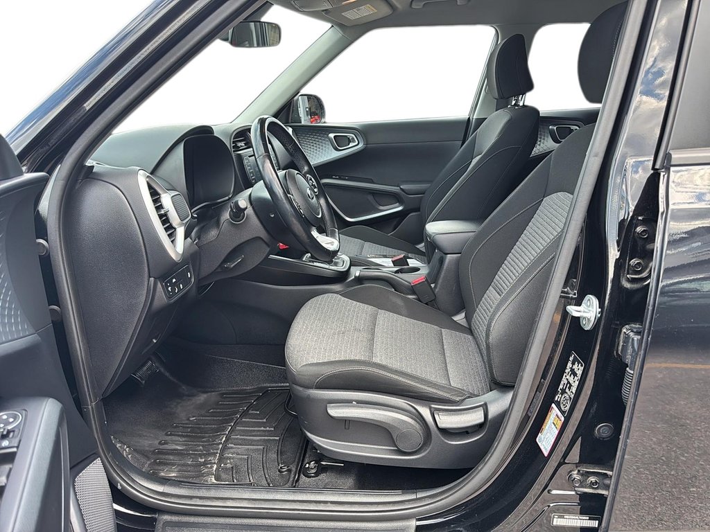 2020 Kia Soul in Baie-Comeau, Quebec - 9 - w1024h768px