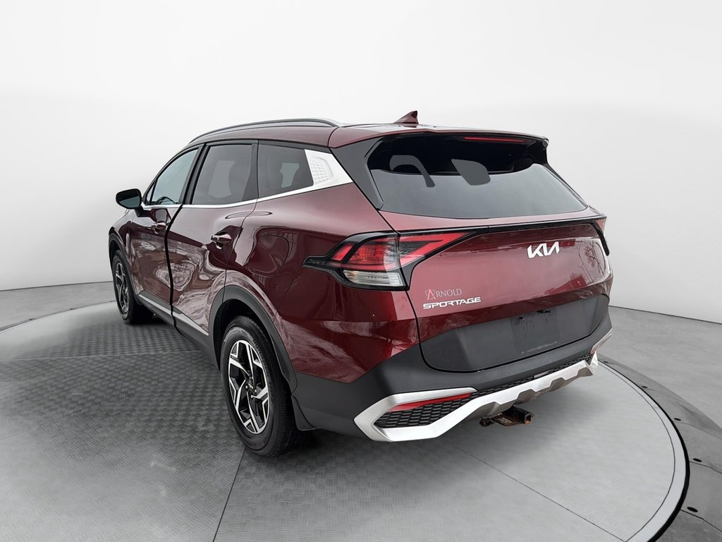 Kia Sportage  2023 à Jonquière, Québec - 4 - w1024h768px