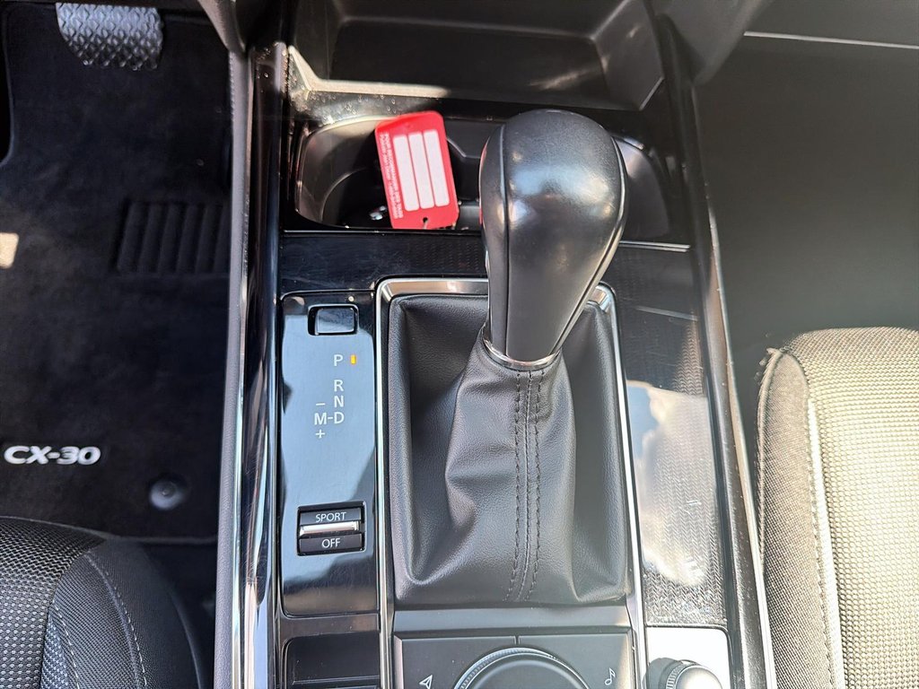 2024 Mazda CX-30 in Jonquière, Quebec - 15 - w1024h768px