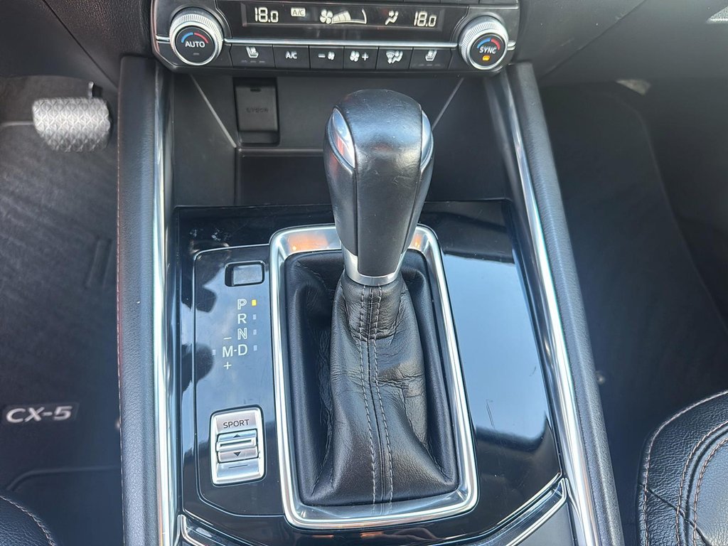 2021 Mazda CX-5 GT w/Turbo in Chicoutimi, Quebec - 15 - w1024h768px