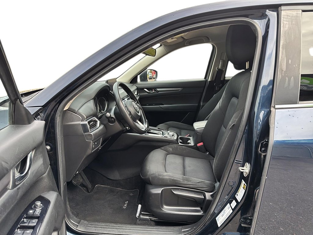 2021 Mazda CX-5 GX in Chicoutimi, Quebec - 9 - w1024h768px
