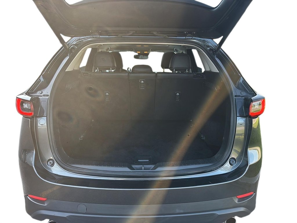 2023 Mazda CX-5 in Jonquière, Quebec - 6 - w1024h768px