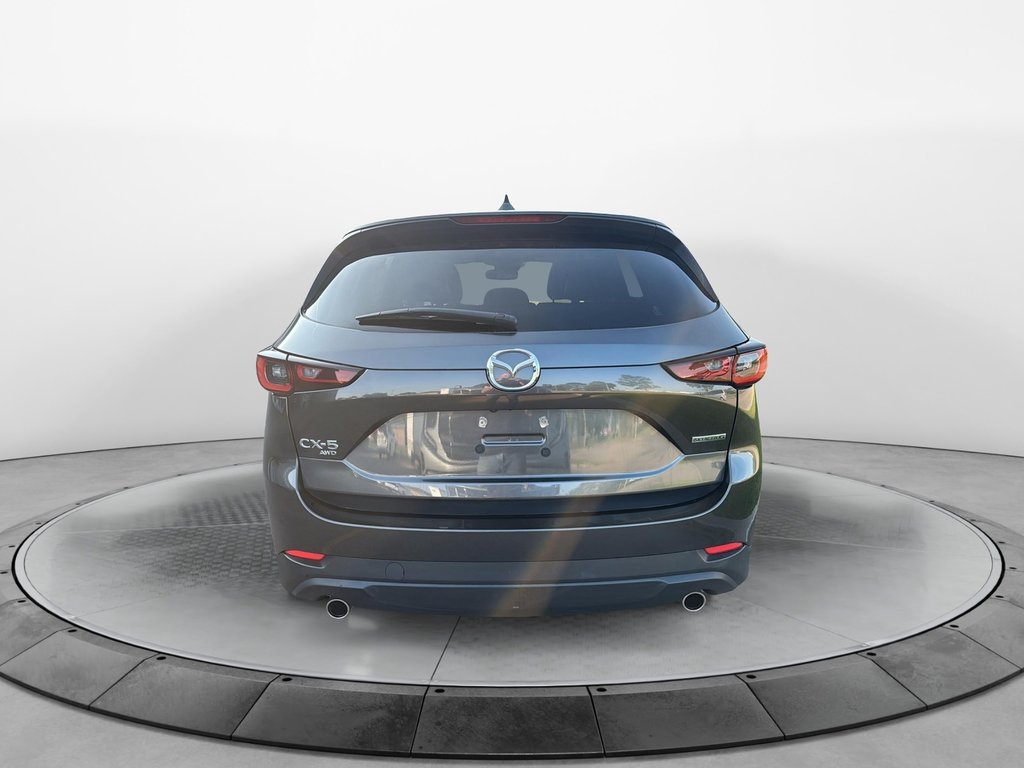 2023 Mazda CX-5 in Jonquière, Quebec - 3 - w1024h768px