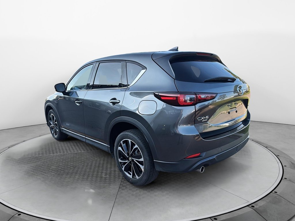 2023 Mazda CX-5 in Jonquière, Quebec - 4 - w1024h768px