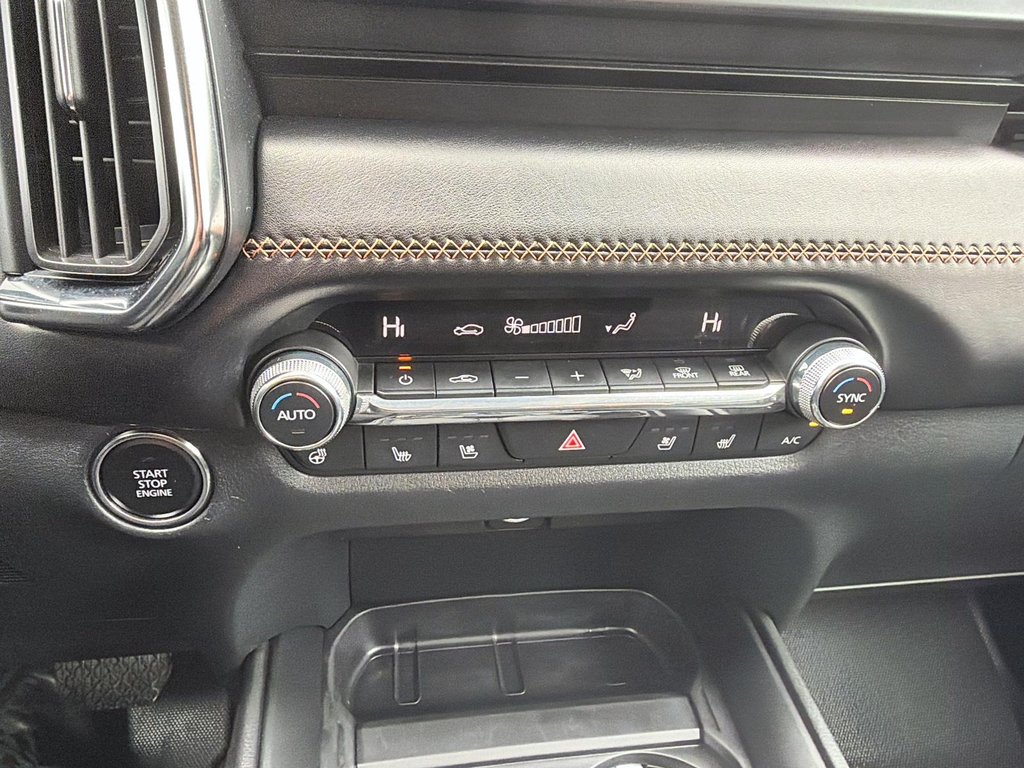 2023 Mazda CX-50 in Baie-Comeau, Quebec - 16 - w1024h768px