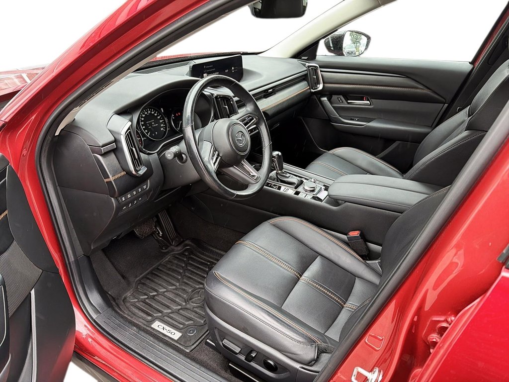 2023 Mazda CX-50 in Baie-Comeau, Quebec - 10 - w1024h768px