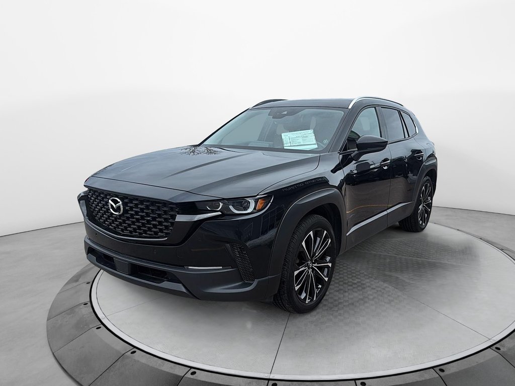 2024 Mazda CX-50 GT in Jonquière, Quebec - 1 - w1024h768px