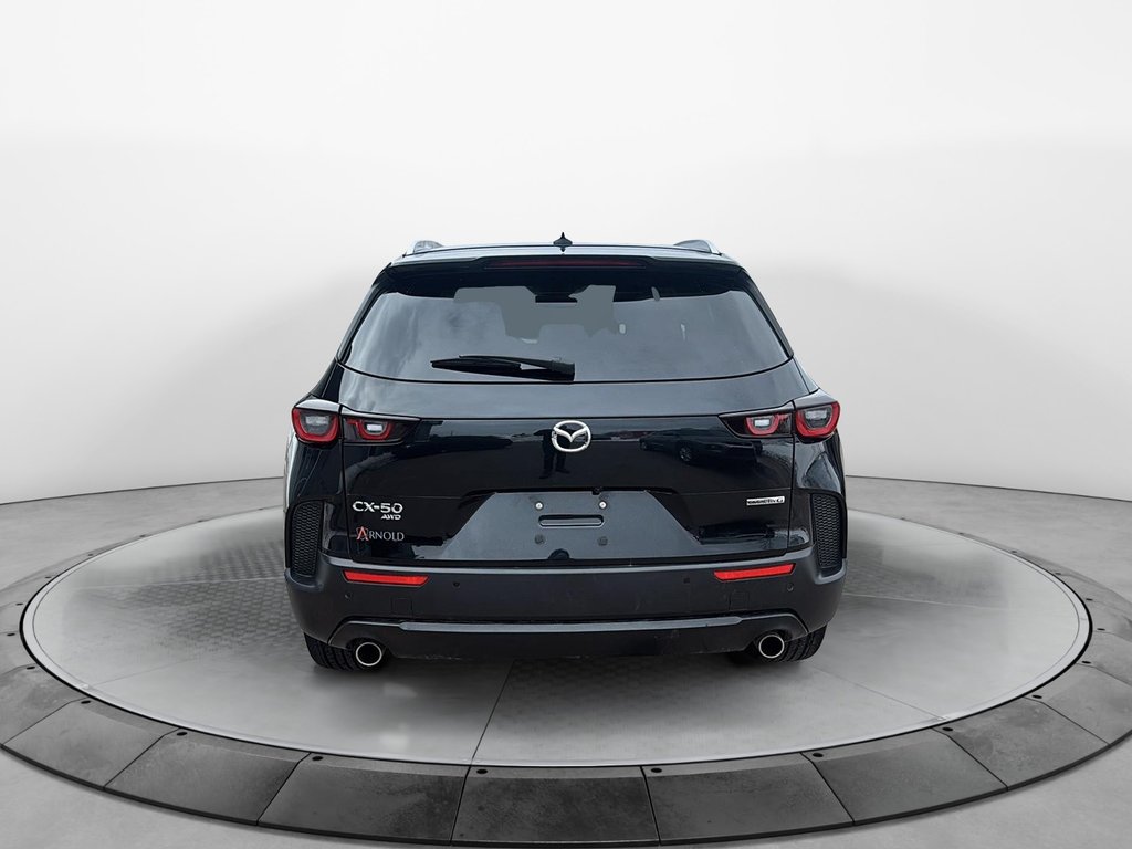 2024 Mazda CX-50 GT in Jonquière, Quebec - 3 - w1024h768px