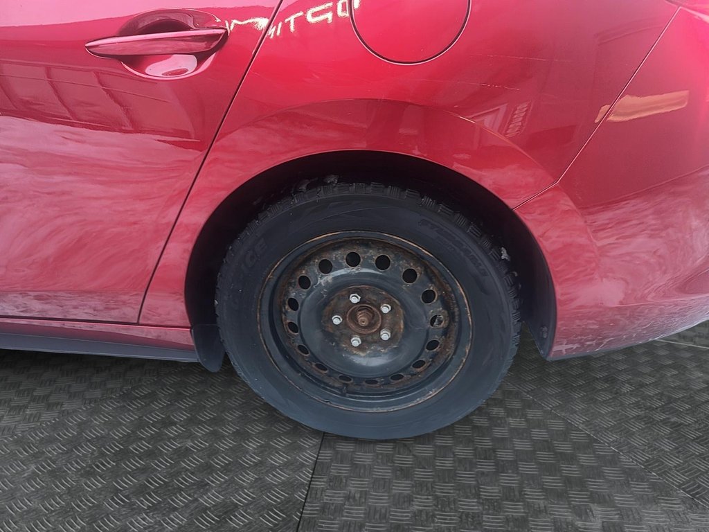 Mazda 3  2021 à Jonquière, Québec - 7 - w1024h768px
