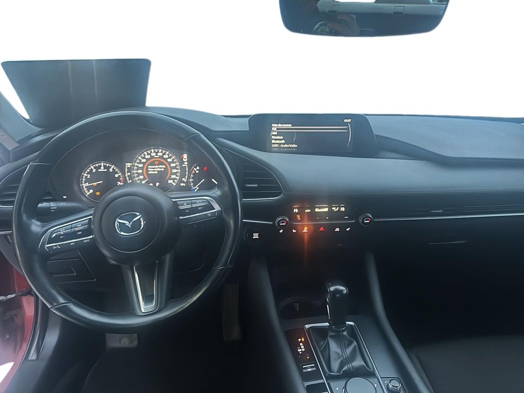 Mazda 3  2021 à Jonquière, Québec - 10 - w1024h768px
