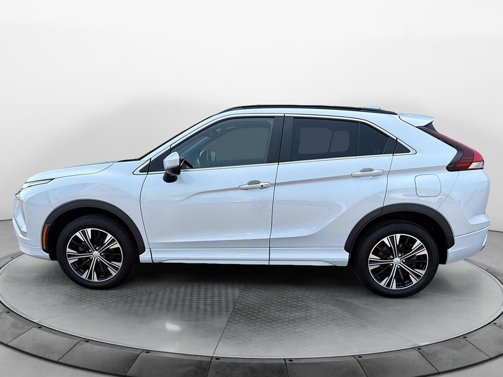 2022 Mitsubishi Eclipse Cross in Jonquière, Quebec - 5 - w1024h768px