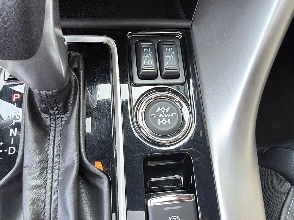 2022 Mitsubishi Eclipse Cross in Jonquière, Quebec - 15 - w1024h768px
