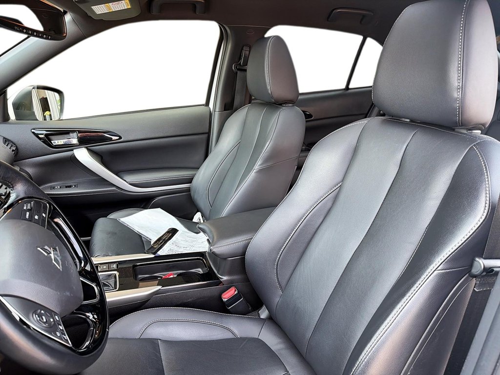 2022 Mitsubishi Eclipse Cross in Jonquière, Quebec - 8 - w1024h768px