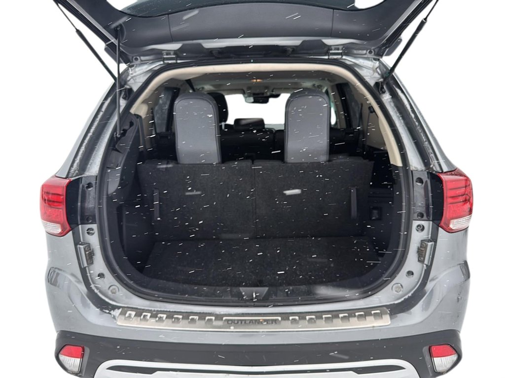 2020 Mitsubishi Outlander GT in Chicoutimi, Quebec - 6 - w1024h768px