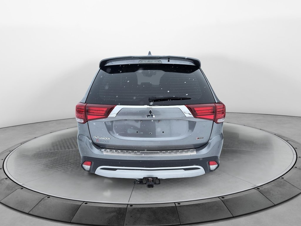 2020 Mitsubishi Outlander GT in Chicoutimi, Quebec - 3 - w1024h768px