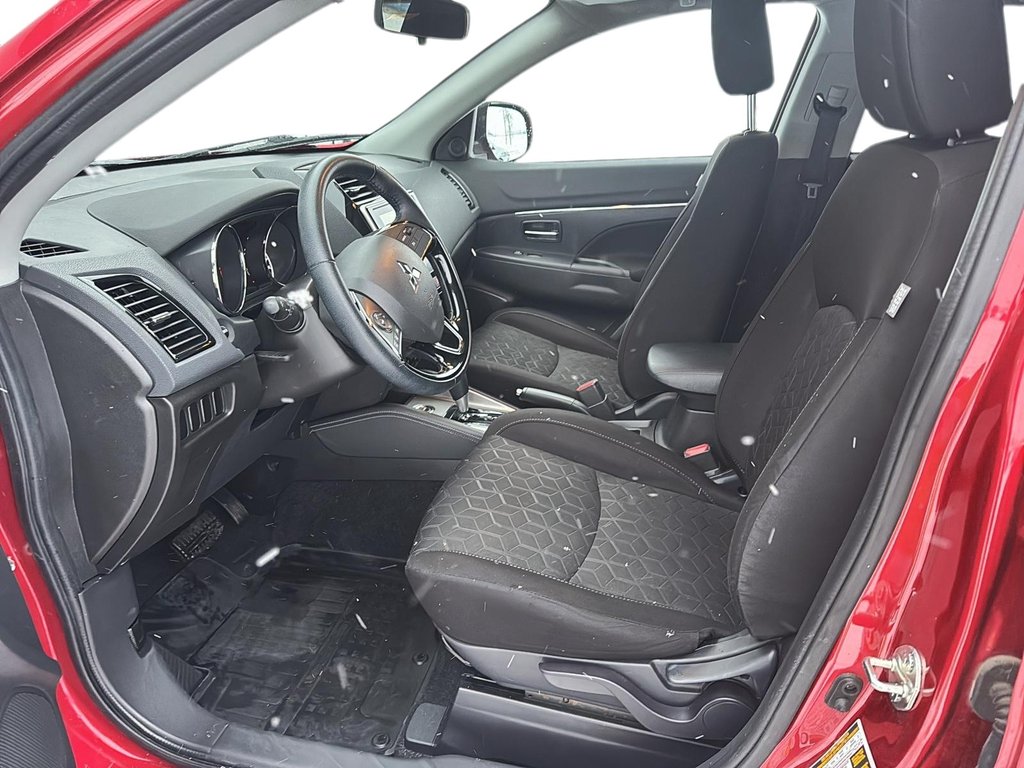 Mitsubishi RVR  2022 à Jonquière, Québec - 9 - w1024h768px