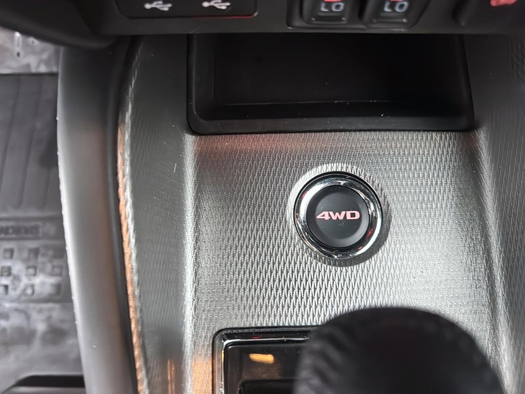 Mitsubishi RVR  2022 à Jonquière, Québec - 16 - w1024h768px