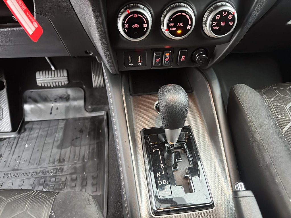 Mitsubishi RVR  2022 à Jonquière, Québec - 15 - w1024h768px