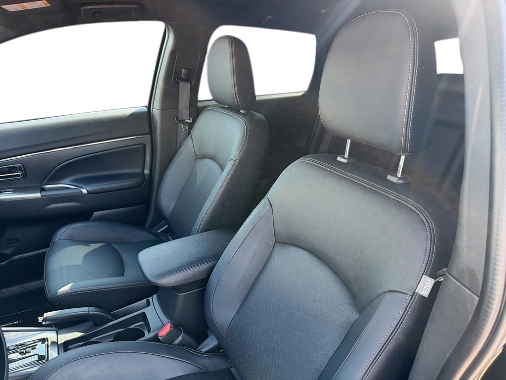 2024 Mitsubishi RVR in Baie-Comeau, Quebec - 9 - w1024h768px
