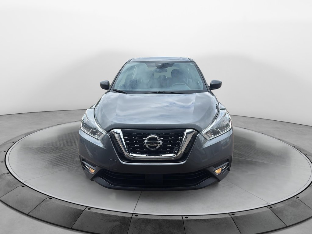 Nissan Kicks  2020 à Jonquière, Québec - 2 - w1024h768px
