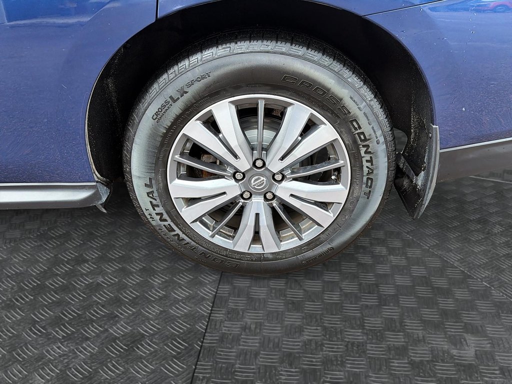 2020 Nissan Pathfinder in Baie-Comeau, Quebec - 7 - w1024h768px