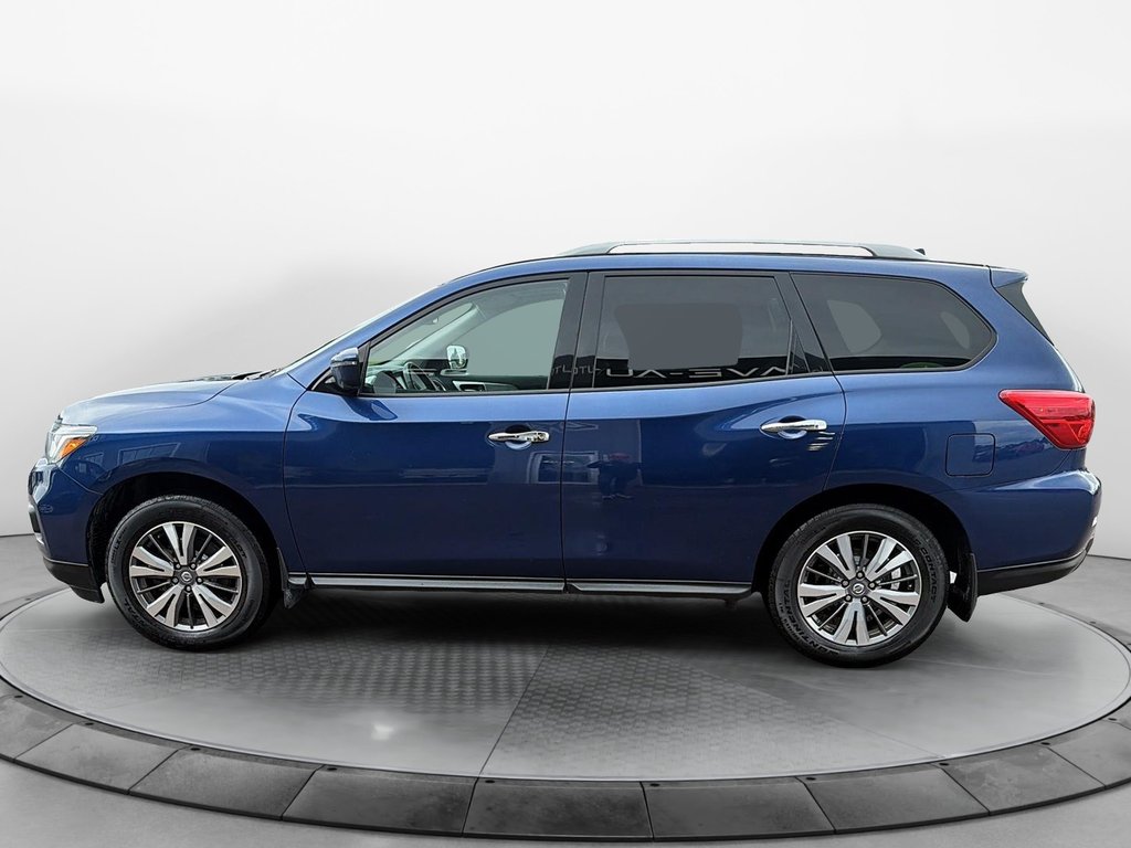 2020 Nissan Pathfinder in Baie-Comeau, Quebec - 5 - w1024h768px