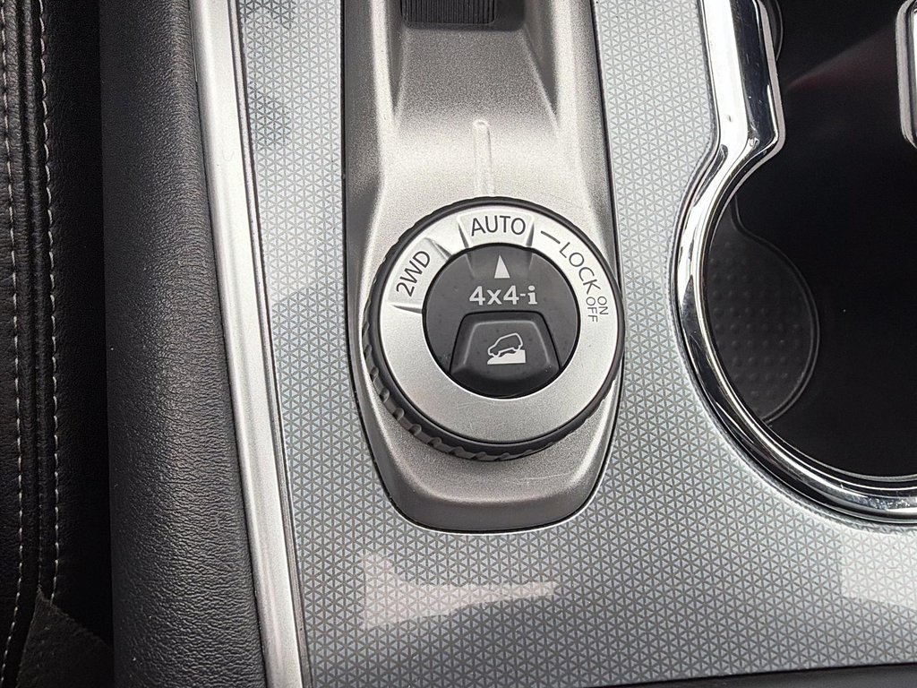 2020 Nissan Pathfinder in Baie-Comeau, Quebec - 16 - w1024h768px