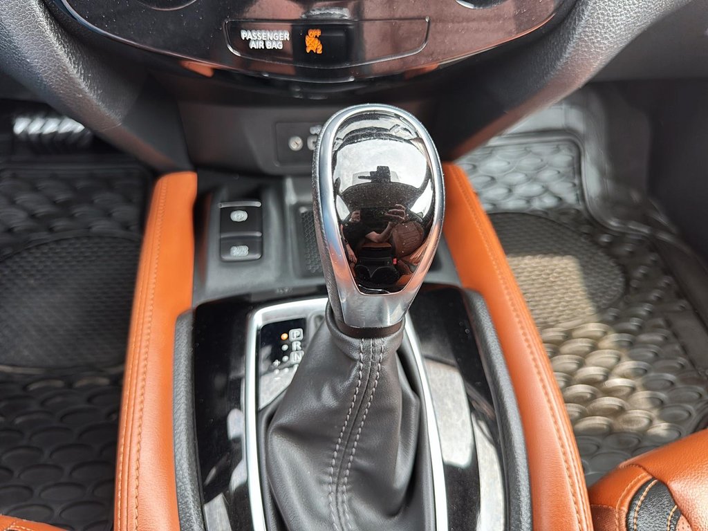 2020 Nissan Rogue in Jonquière, Quebec - 15 - w1024h768px