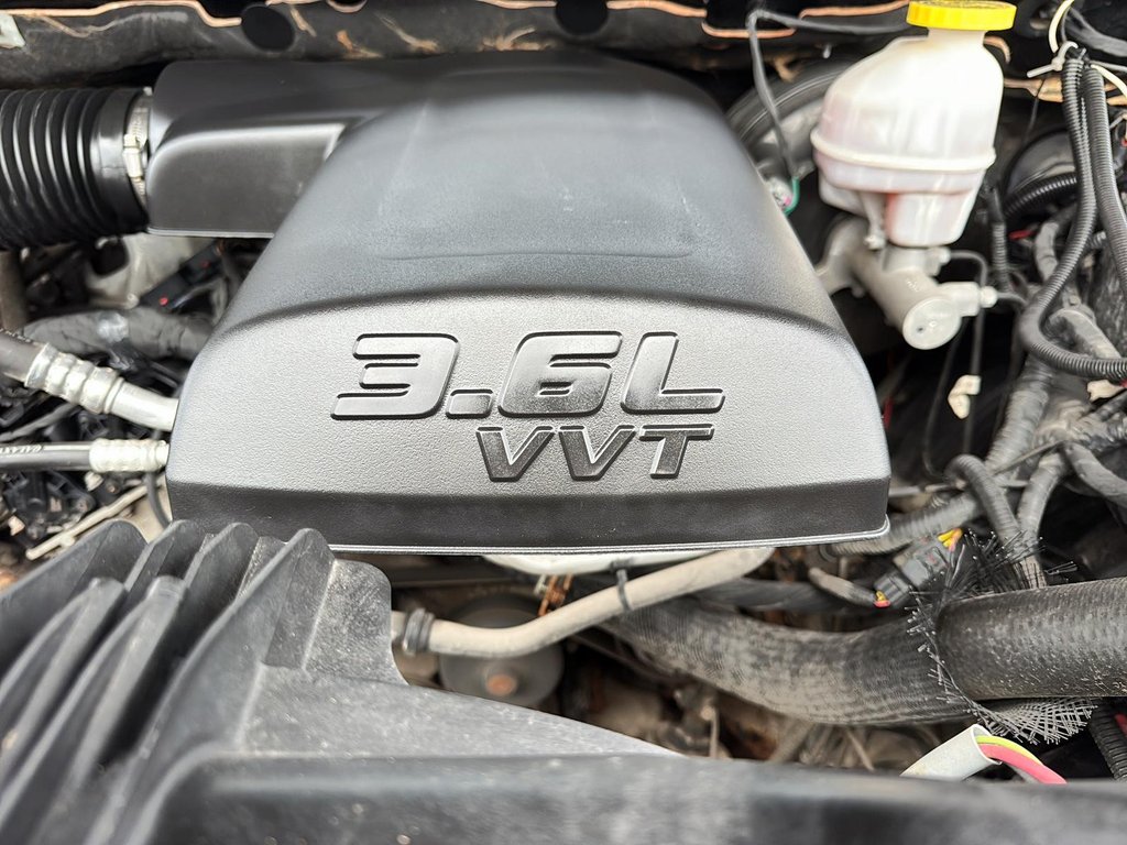 2019 Ram 1500 Classic Express in Chicoutimi, Quebec - 6 - w1024h768px