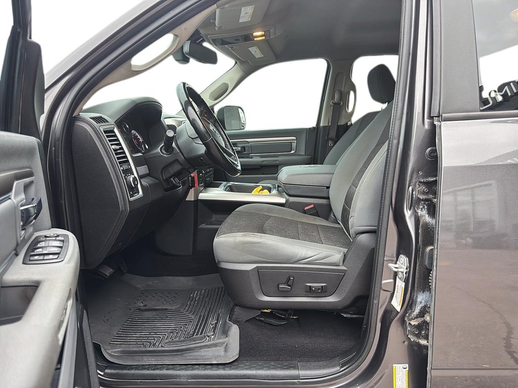 2019 Ram 1500 Classic Warlock in Jonquière, Quebec - 9 - w1024h768px