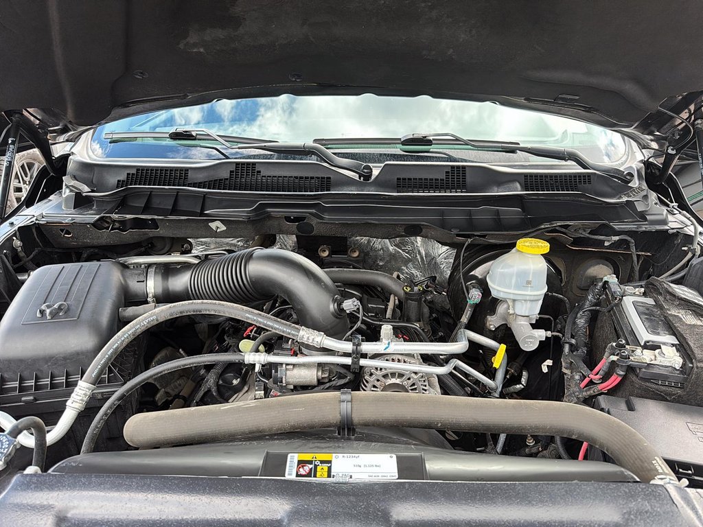 Ram 1500 Classic  2021 à Jonquière, Québec - 8 - w1024h768px