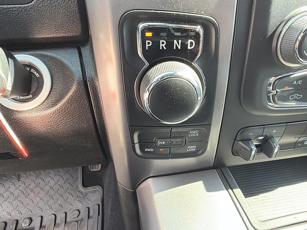 2023 Ram 1500 Classic in Jonquière, Quebec - 15 - w1024h768px
