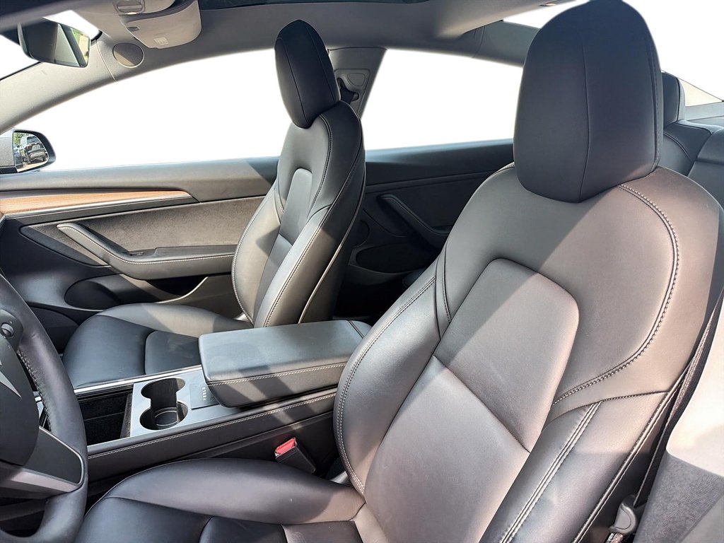 Tesla Model 3 Long Range 2022 à Chicoutimi, Québec - 7 - w1024h768px