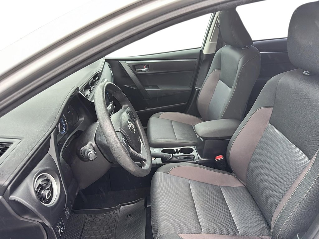 Toyota Corolla  2019 à Sept-Îles, Québec - 9 - w1024h768px